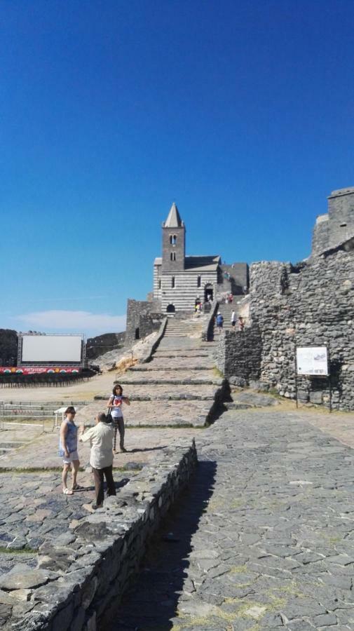 Il Nido Dei Gabbiani Villa Porto Venere Luaran gambar